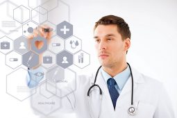 Os riscos de usar sistemas sem certificação da Anvisa