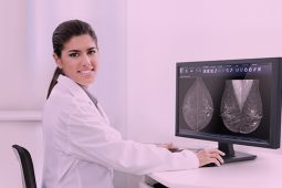 Tecnologia no combate ao câncer de mama