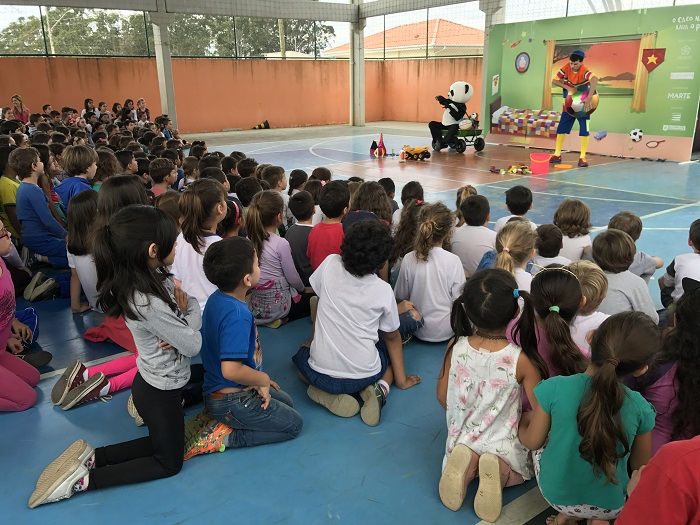 O Caco não lava o pé, Pixeon promove projeto cultural infantil em Florianópolis