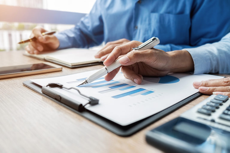 linha de comunicação, Gestão financeira na saúde: como ter um ano mais rentável