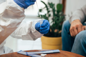 Como organizar a coleta domiciliar para laboratórios