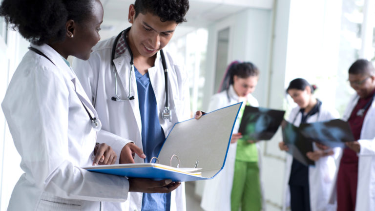 inteligência artificial na saúde, PACS na Radiologia Hospitalar: confira o case do Hospital Dona Helena