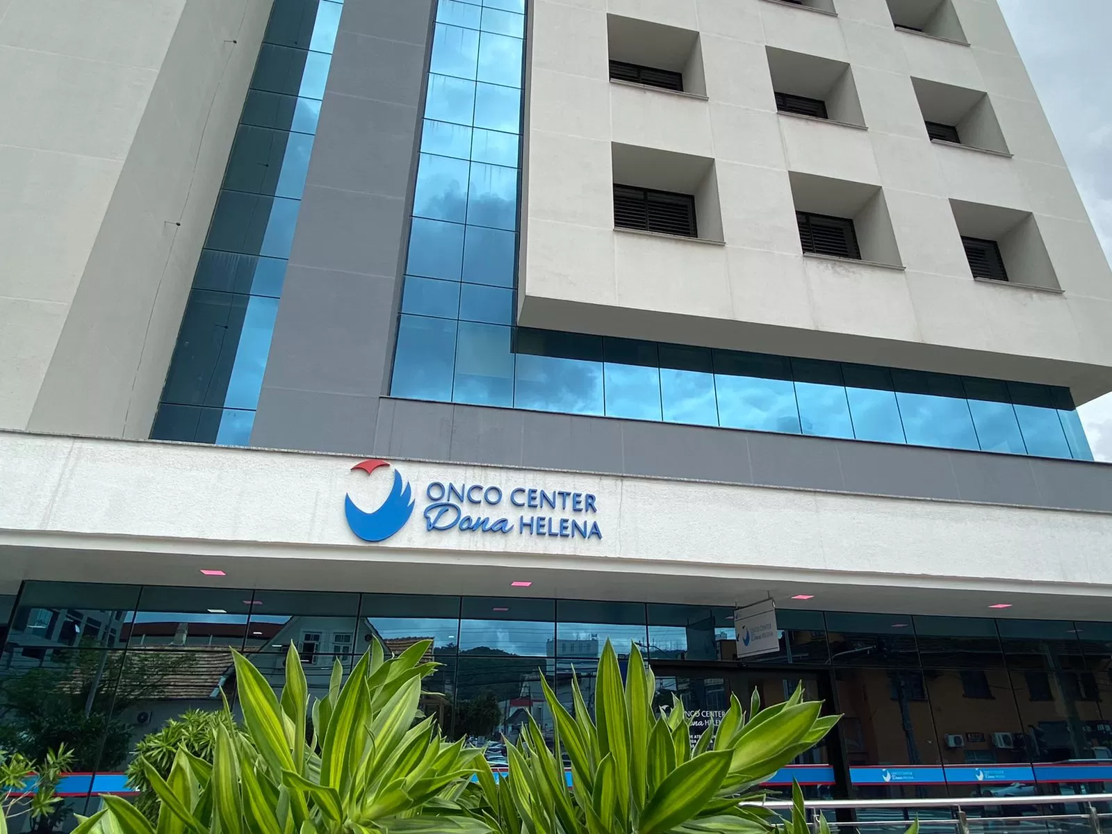 Com o PACS Pixeon Aurora, Hospital Dona Helena reduz em até 70% o tempo de sala