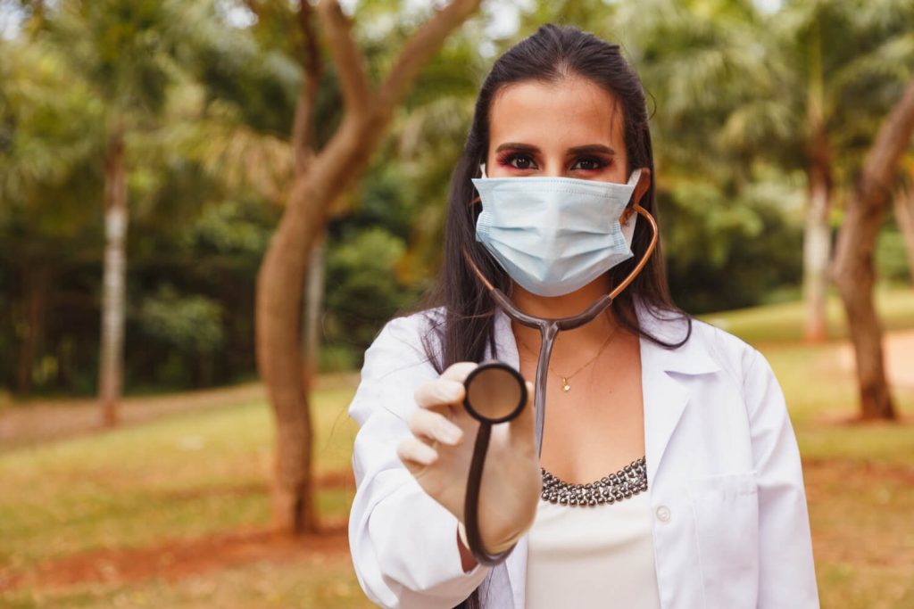 4 soluções para os desafios para ampliação do acesso à saúde no Brasil